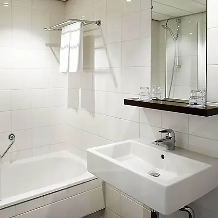 Hotel Nh Caransa