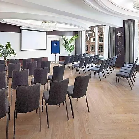 Nh Caransa Hotel 4*