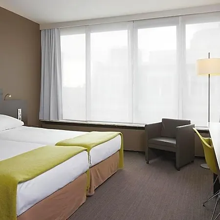 Nh Caransa Hotel